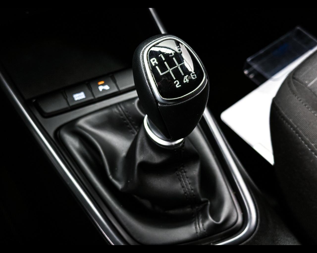 HYUNDAI i20 3ª serie - i20 1.0 T-GDI 48V iMT Connectline