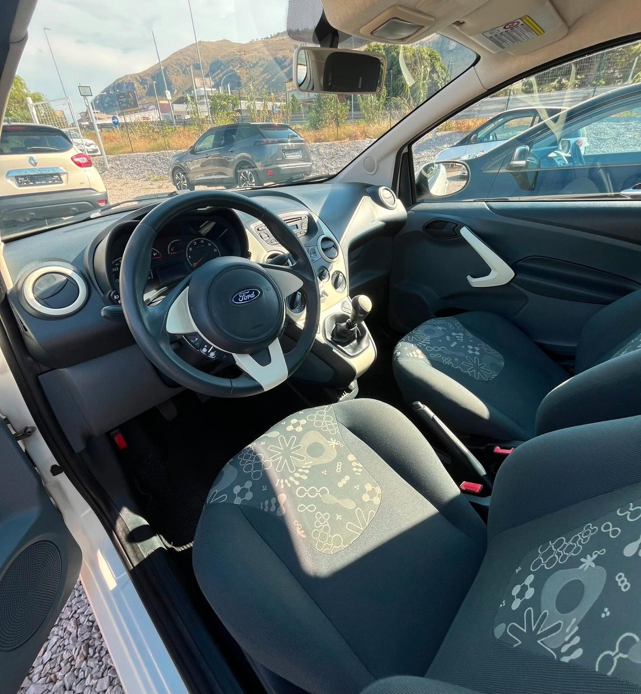 Ford Ka Ka+ 1.2 8V 69CV Titanium