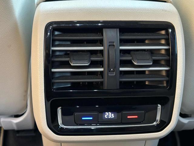 VOLKSWAGEN Passat Business Variant 2.0 TDI Executive BMT