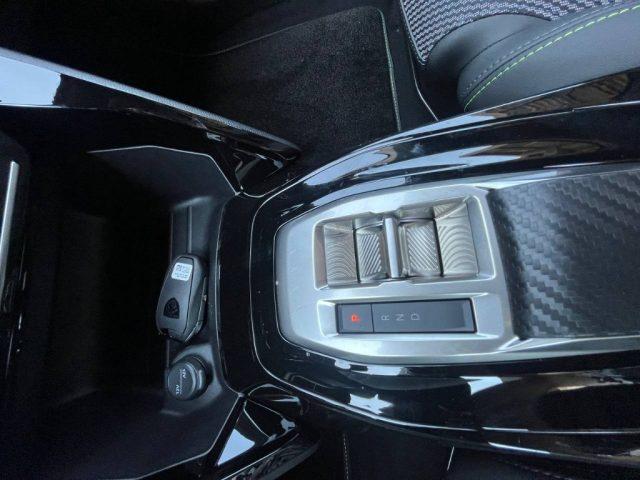 PEUGEOT 2008 Hybrid 145 e-DCS6 GT