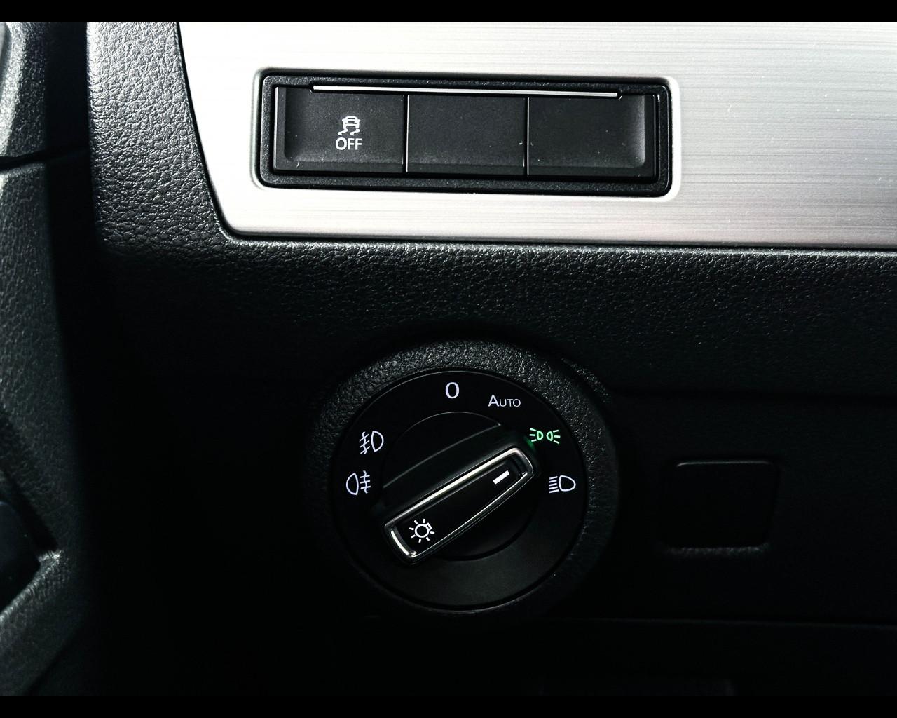 VOLKSWAGEN California 2.0 TDI 150CV Beach Camper Edition