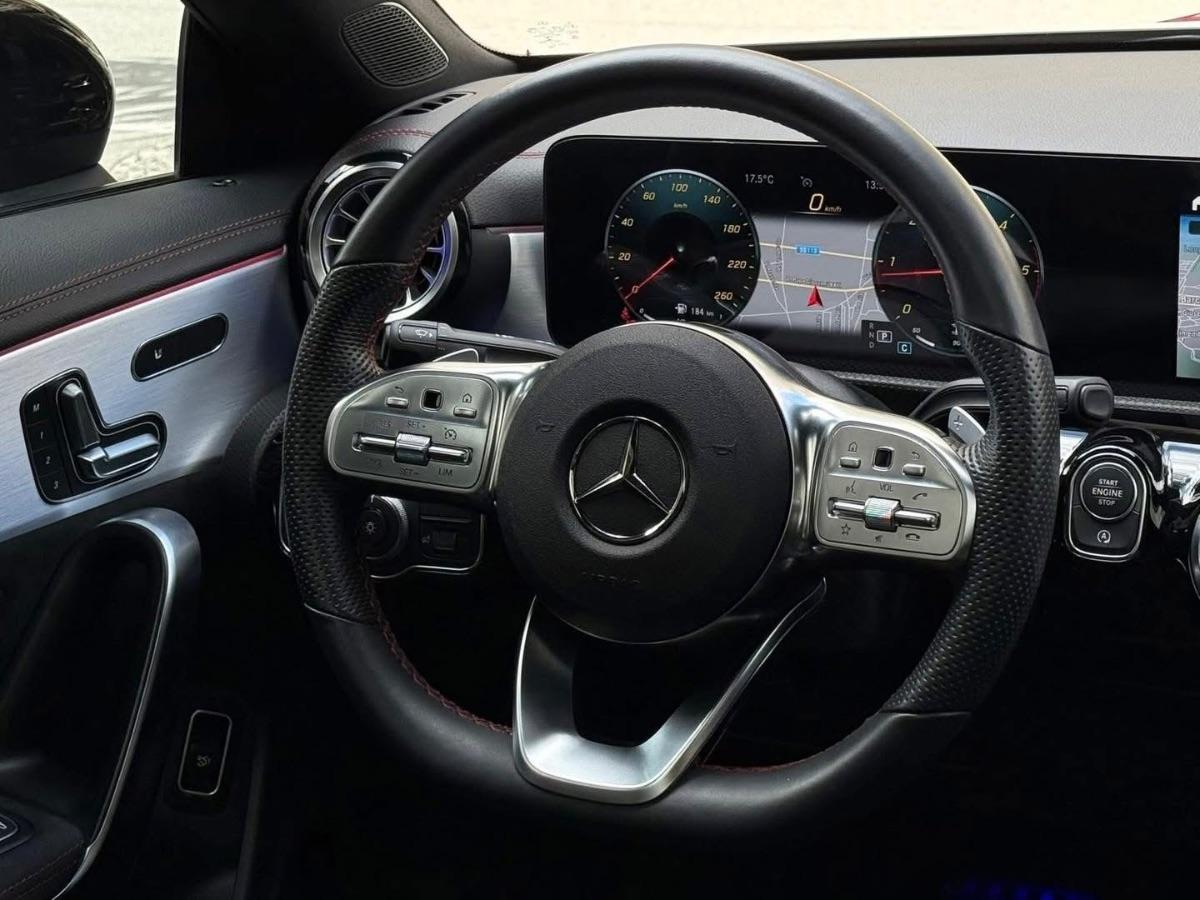 Mercedes CLA 200d Premium AMG Night Edition 150CV