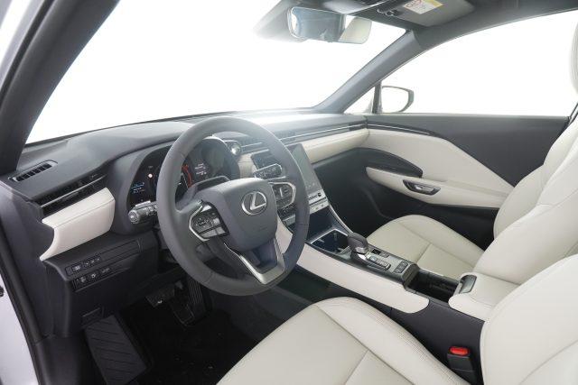 LEXUS LBX LBX Hybrid Elegant
