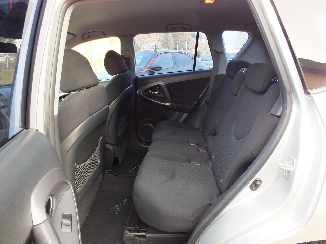 TOYOTA RAV 4 RAV4 2.2 D-4D 136 CV UNIPROPRIETARIO