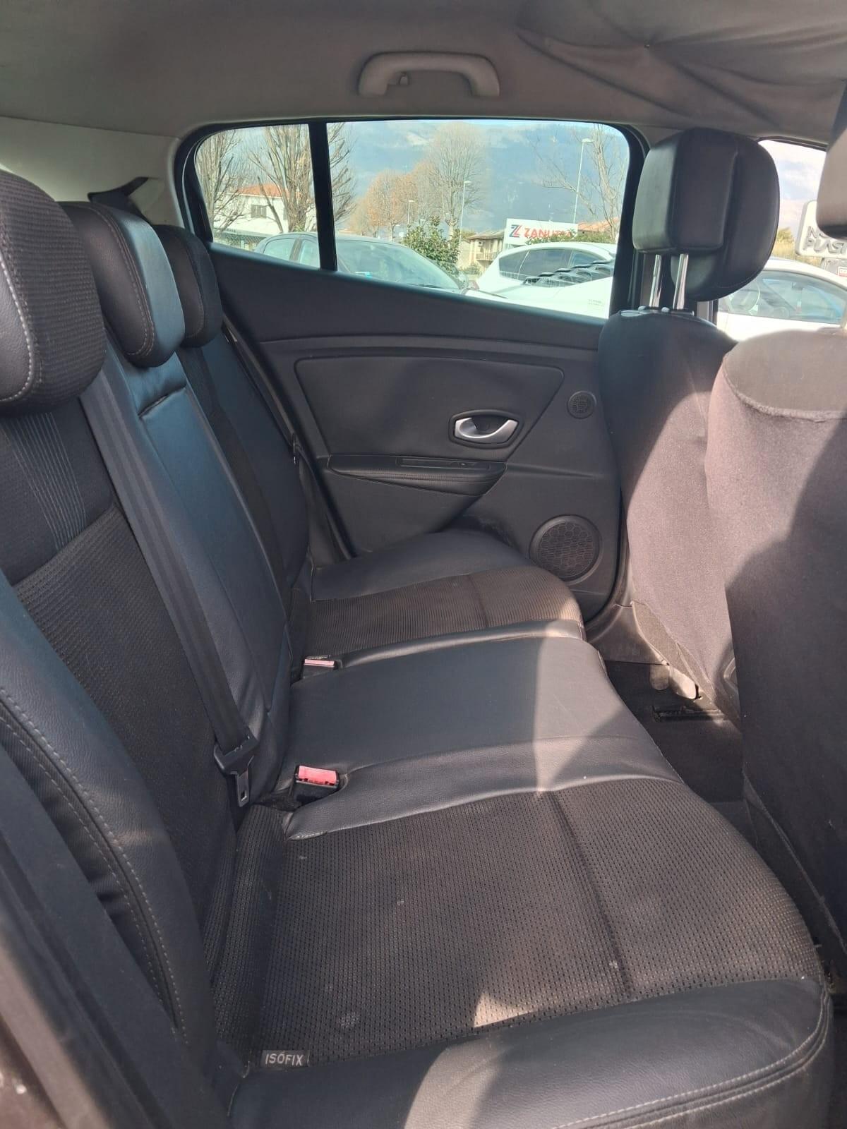 Renault Megane Mégane 1.9 dCi 130CV Luxe