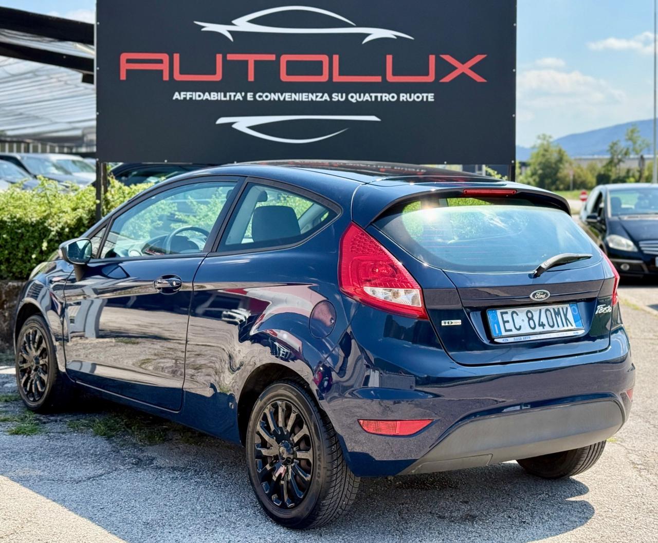 Ford Fiesta 1.4 TDCi 68CV 3 porte 143.000Km NEOPATENTATI
