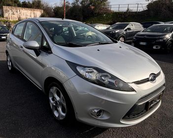 Ford Fiesta 1.4 TDCi 70CV 5 porte Titanium