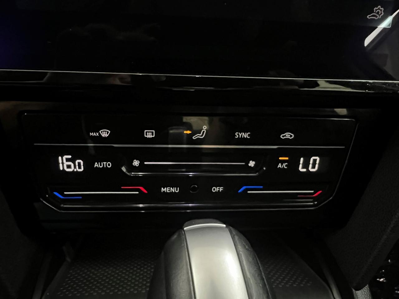 VOLKSWAGEN Passat VIII 2019 Variant Passat Variant 2.0 tdi Business 122cv dsg