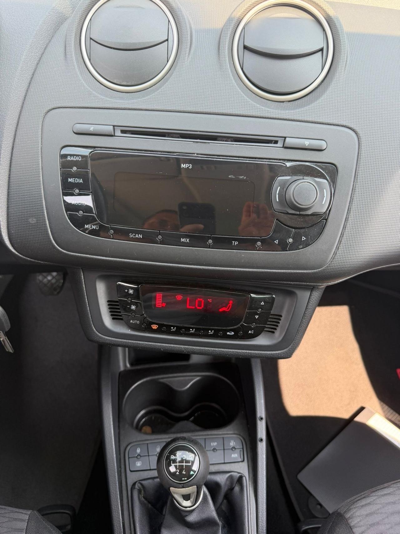 Seat Ibiza 1.6 TDI 105CV CR DPF 5p. Sport neopatentati