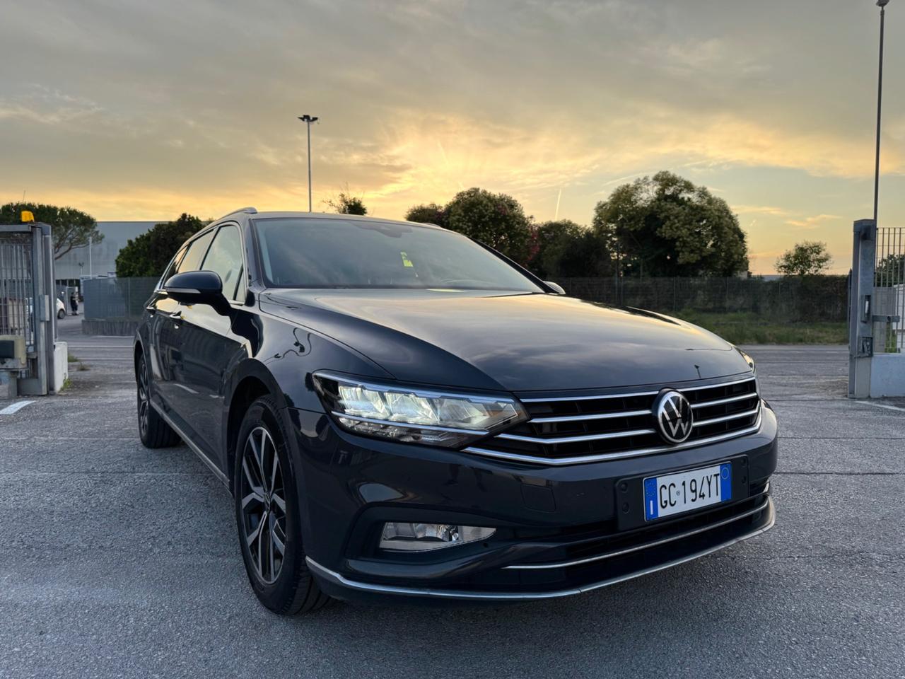 VOLKSWAGEN PASSAT 2.0 Tdi Evo EXECUTIVE - Led 17
