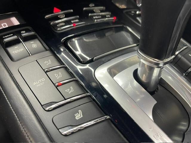Porsche Cayenne 4.1 S Diesel Platinum Edition
