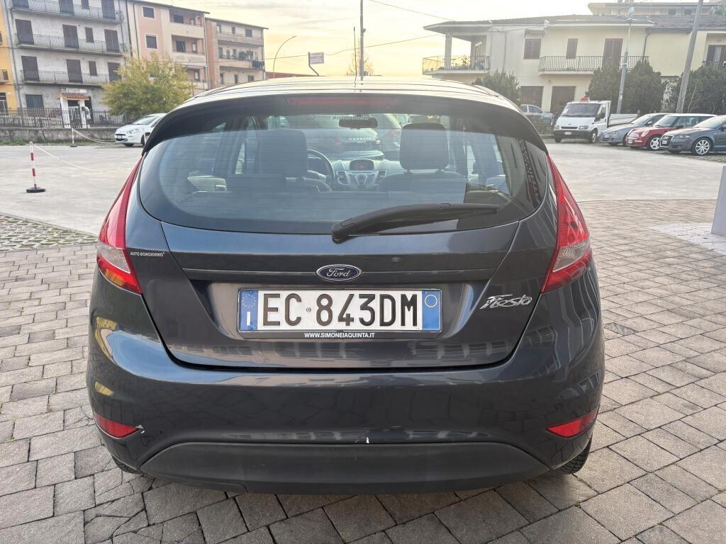 Ford Fiesta 1.4 5 porte Bz.- GPL Titanium