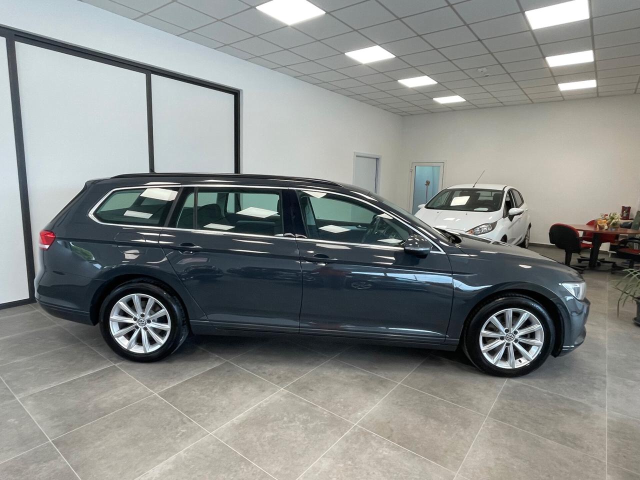 Volkswagen Passat Variant 2.0 TDI DSG Comfortline BlueMotion Technology
