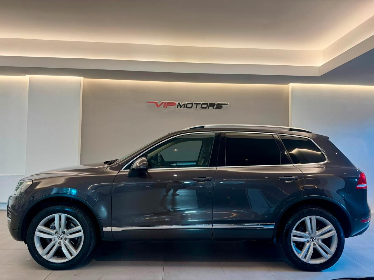 VOLKSWAGEN TOUAREG 3.0 TDI EXECUTIVE 245 CV FULL OPTIONAL AUTOMATICA