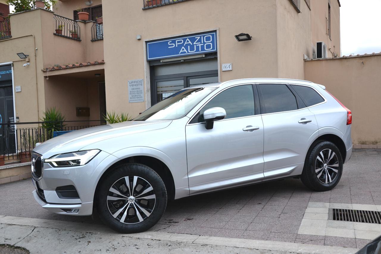 Volvo XC 60 2.0 D 197CV B4 AWD HYBRID AUTOM. MOMENTUM **UNIPRO