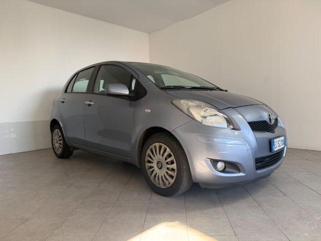 TOYOTA Yaris 1.0 5 porte