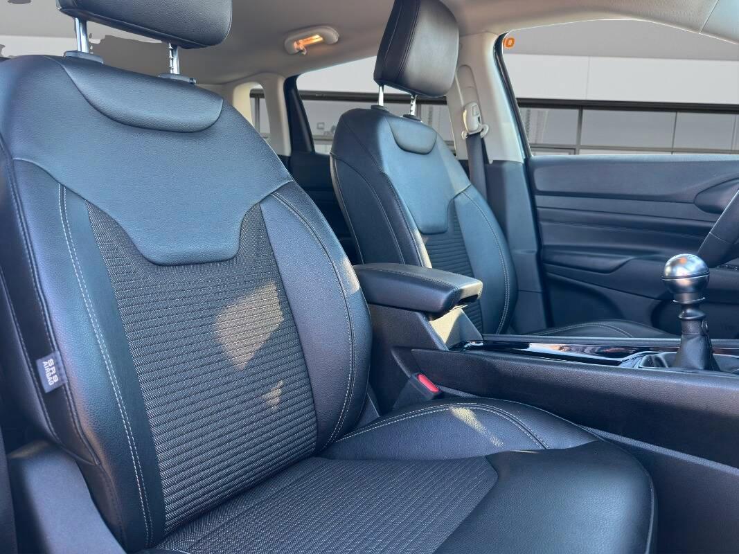 Jeep Compass 1.6 mjt Limited 2wd 130cv CON TELECAMERA E CARPLAY