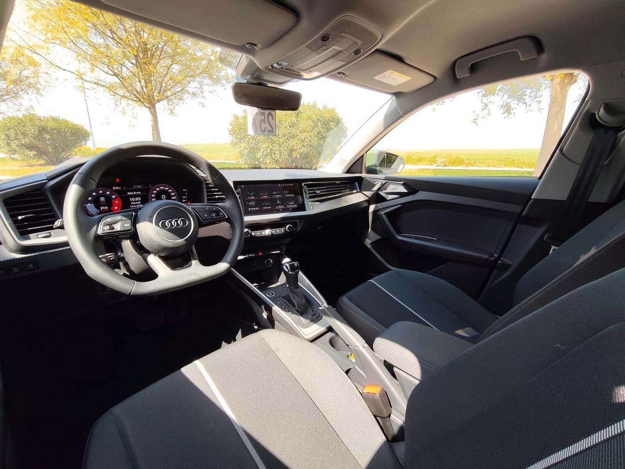 Audi A1 allstreet 30 TFSI S tronic Identity Contrast