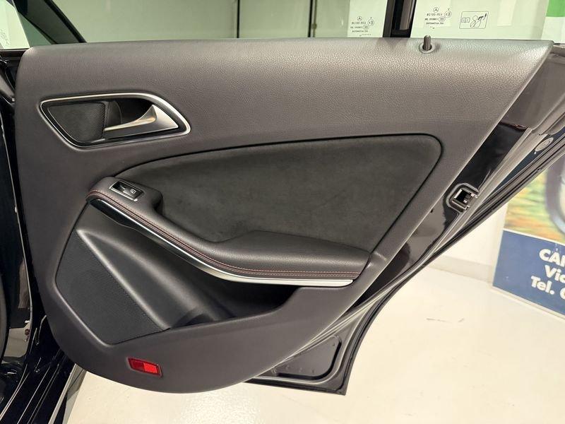 Mercedes-Benz CLA CLA 180 CDI Automatic Premium AMG