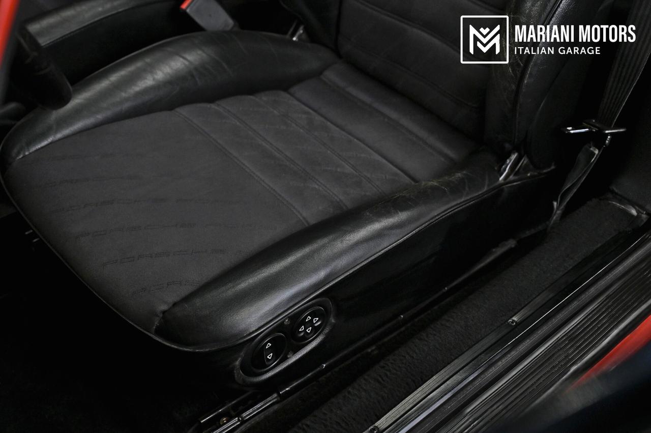 Porsche 911 (930) Carrera 3.2 Targa