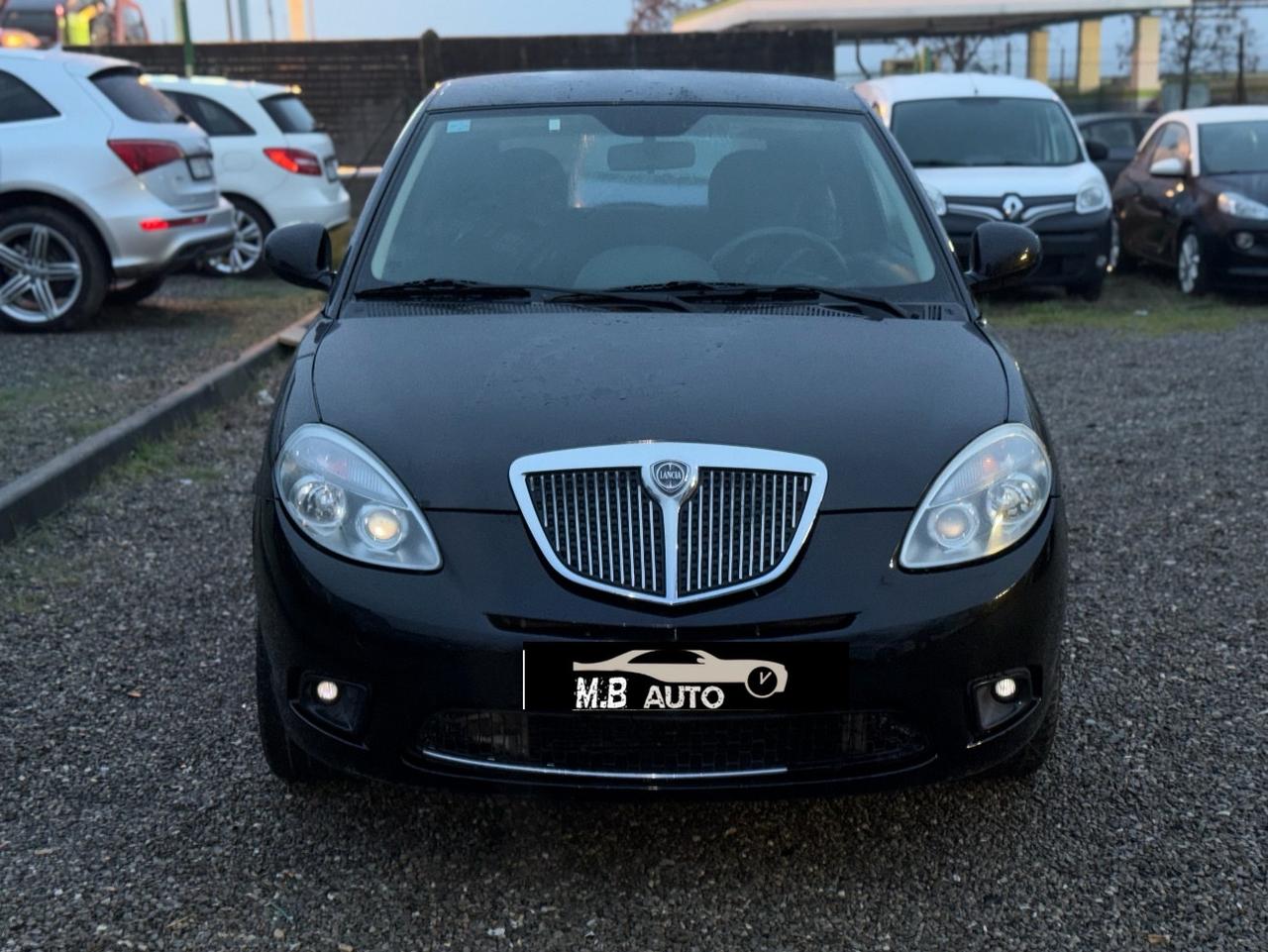 Lancia Ypsilon 1.2 GPL (120.000KM) NEOPATENTATI