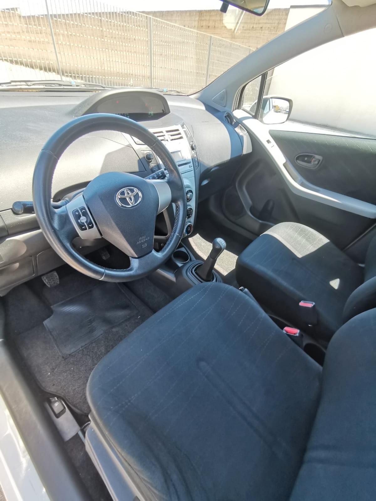 Toyota Yaris 1.0 5 porte Sol 2008