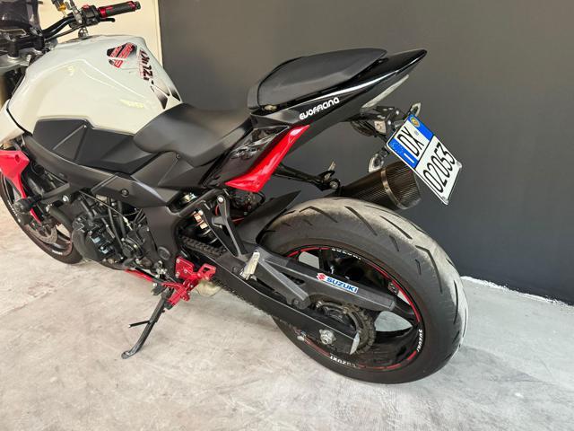 SUZUKI GSR 750 NEOPATENTATI*LEOVINCE