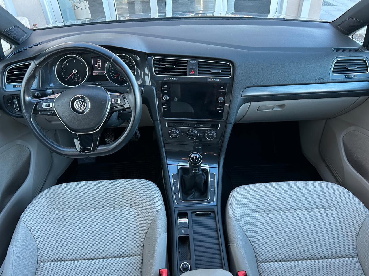 Volkswagen Golf 1.6 TDI 115 CV 5p. Business BlueMotion Technology