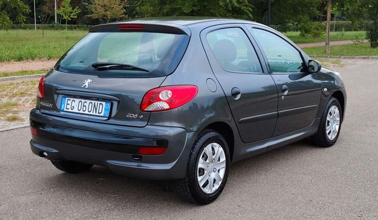Peugeot 206 Plus 1.1 60CV 5p. Trendy