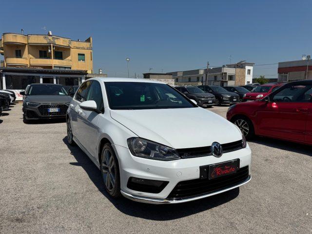 VOLKSWAGEN Golf 1.4 TSI 125 CV 5p. Highline R-LINE