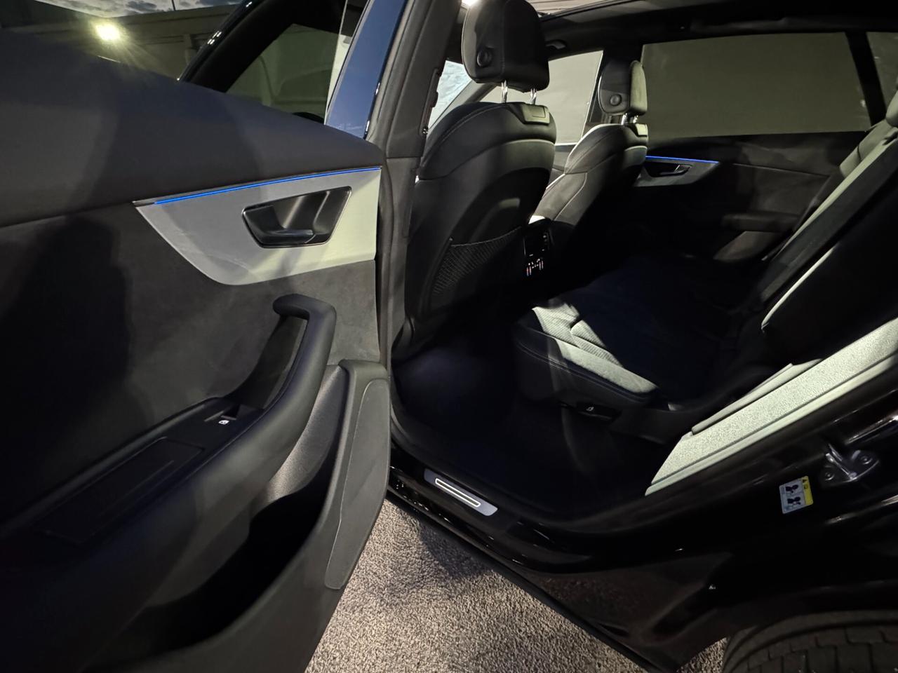 Q8 SUV TDI quattro 210 kW tiptronic S line edition TETTO APRIBILE