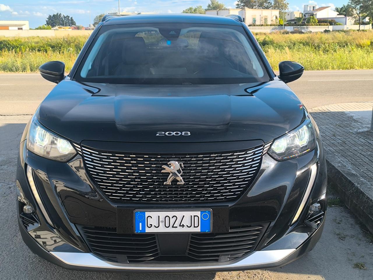 PEUGEOT 2008 ALLURE PACK 1.5 HDI 04/2022 LED/NAV/ SENS. POST/
