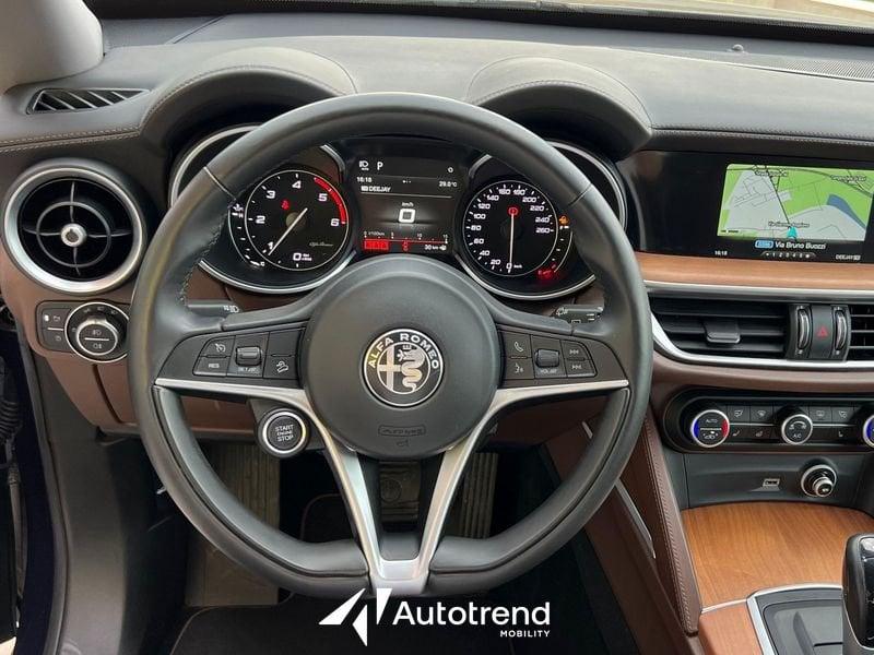 Alfa Romeo Stelvio 2.2 Turbodiesel 190 CV Automatica Q4 NAVI XENO Super