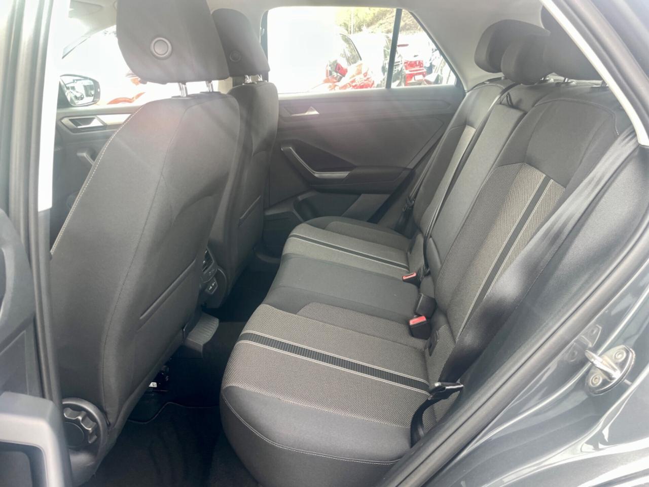 Volkswagen T-Roc 2.0 TDI 150CV DSG Advance 2021