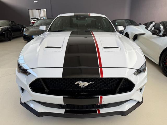 FORD Mustang Fastback 5.0 V8 aut. GT