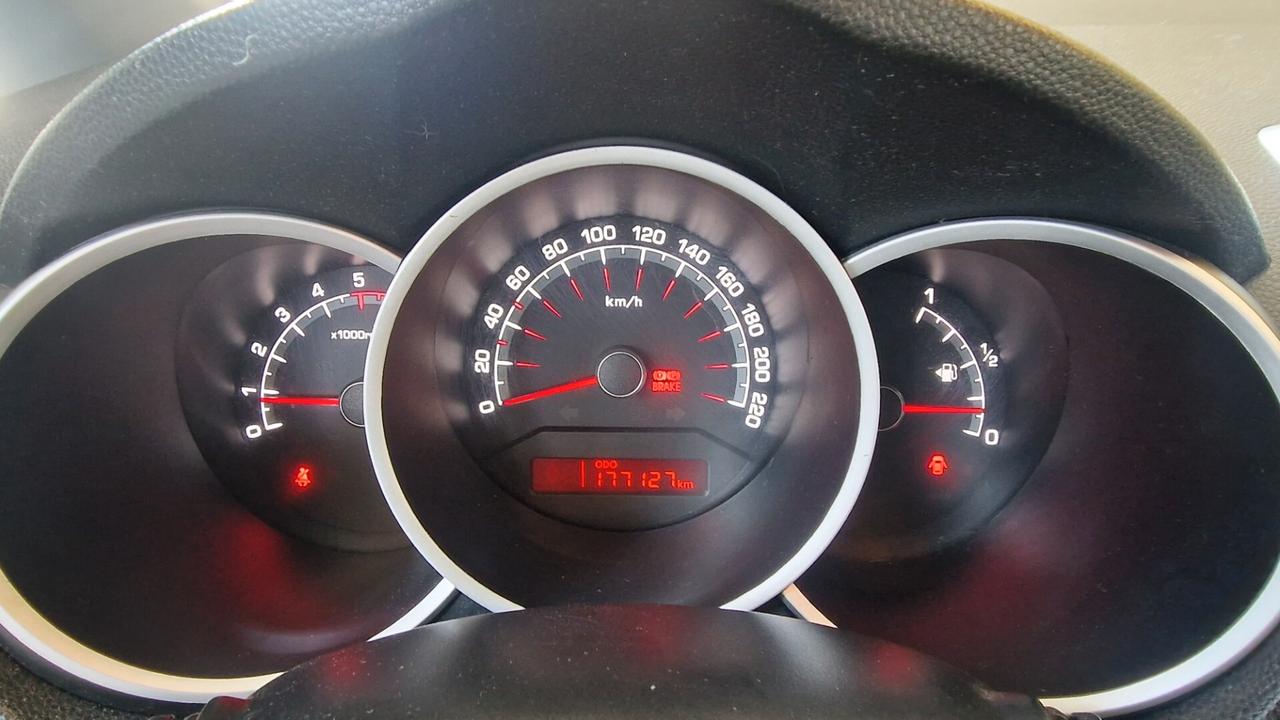 Kia Venga 1.4 CRDi 90CV Cool
