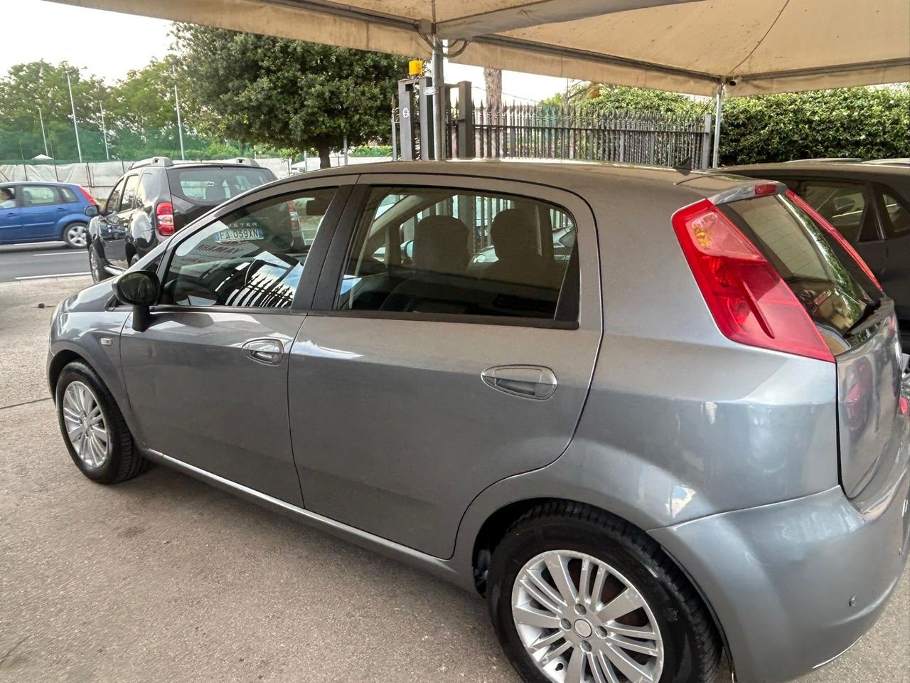 Fiat Grande Punto 1.3 MJT 90 CV 5 porte Dynamic