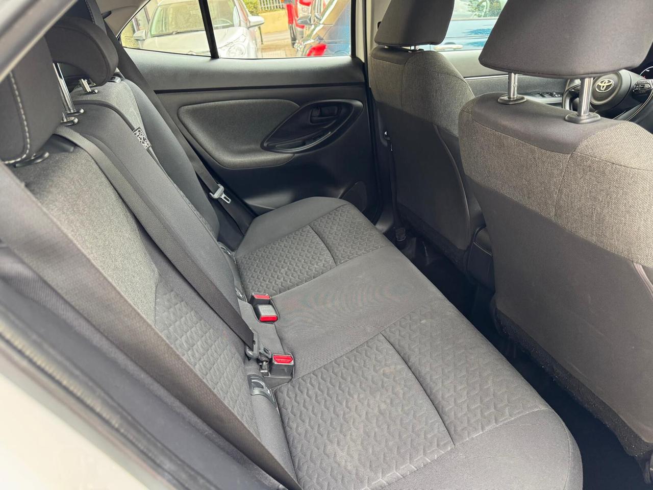 Toyota Yaris Cross 1.5 Hybrid 5p. E-CVT Business