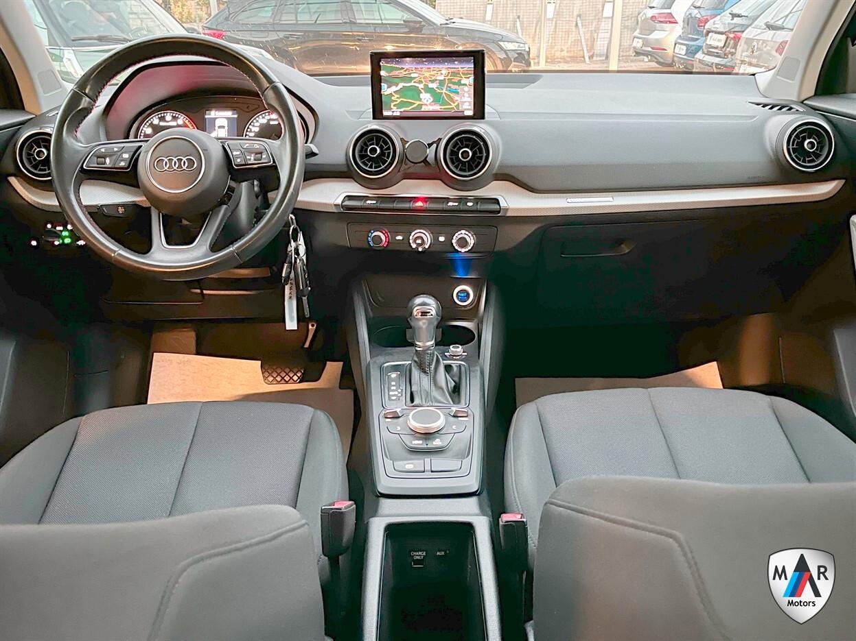 Audi Q2 30 TFSI S tronic Business