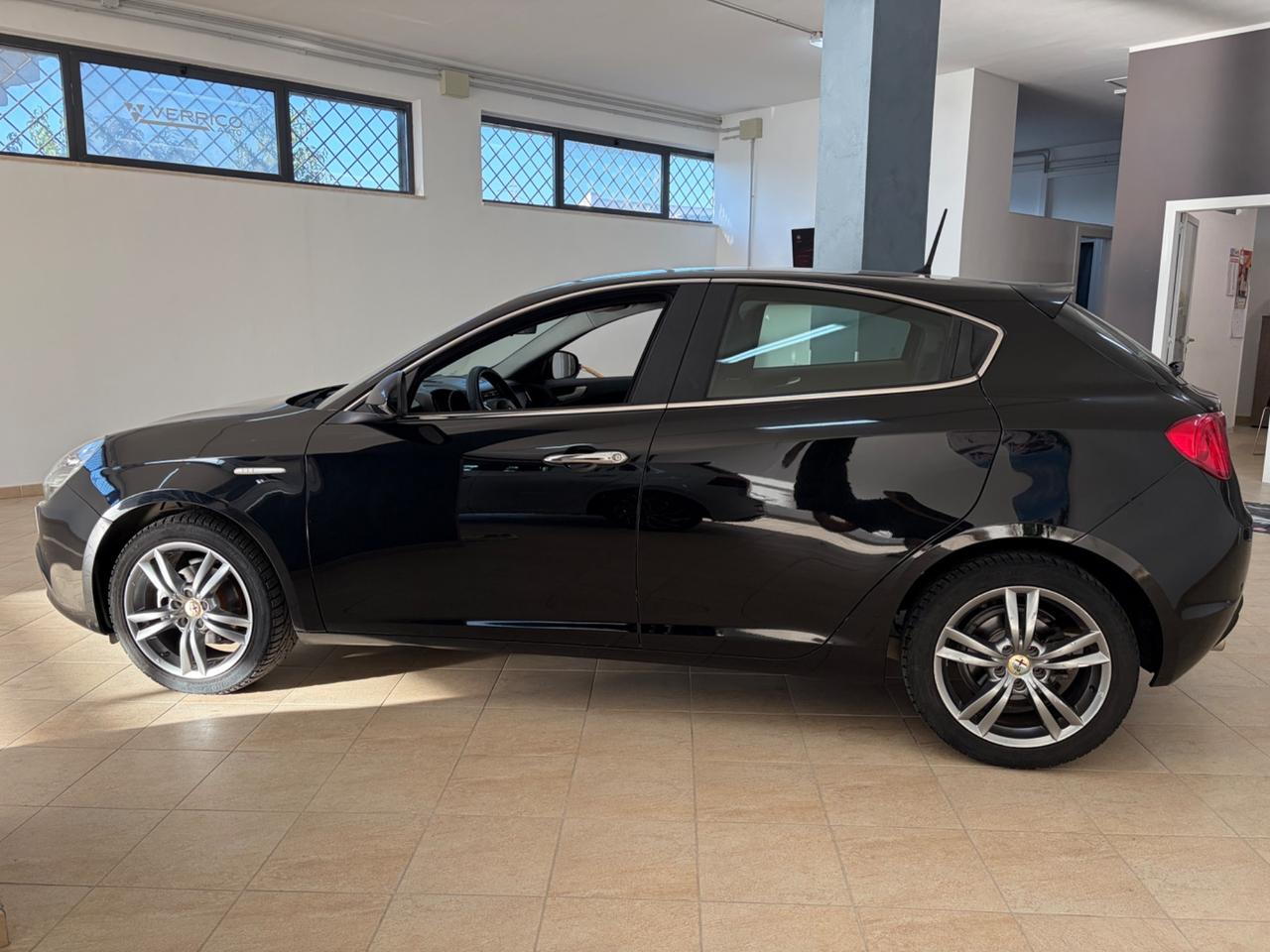 Alfa Romeo Giulietta 1.6 JTDm-2 105 CV Exclusive