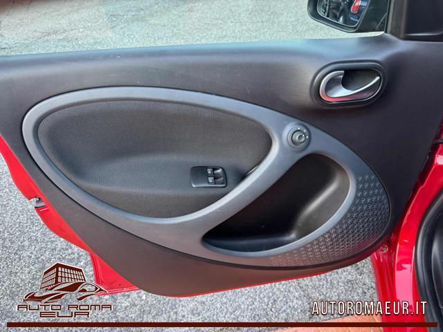 SMART ForFour 90 0.9 Turbo twinamic Passion CAM! NAVI!