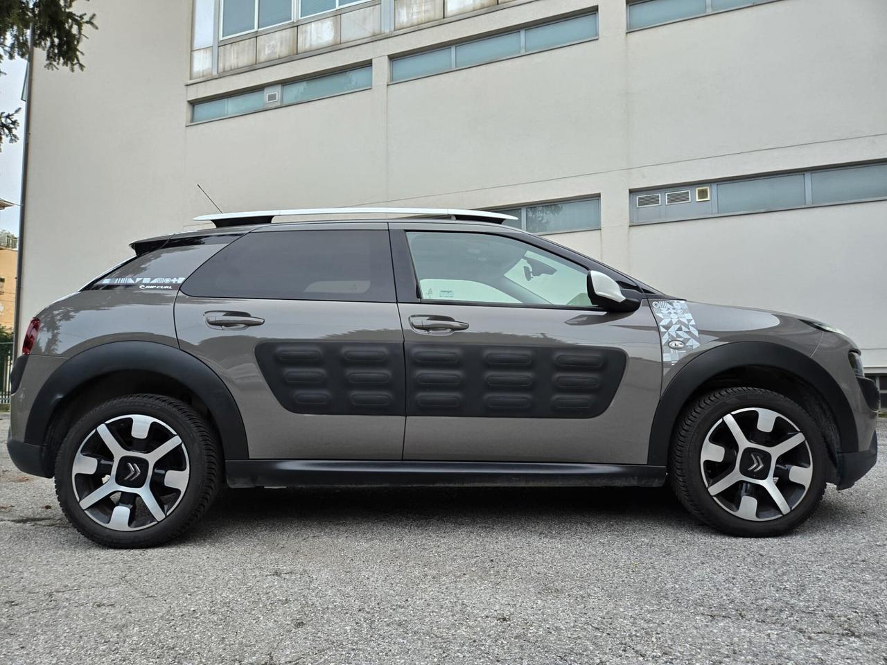 Citroen C4 Cactus BlueHDi 100 Rip Curl