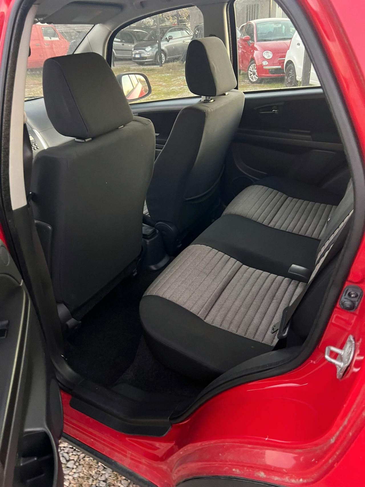 Fiat Sedici 2.0 MJT 16V DPF 4x4 Experience