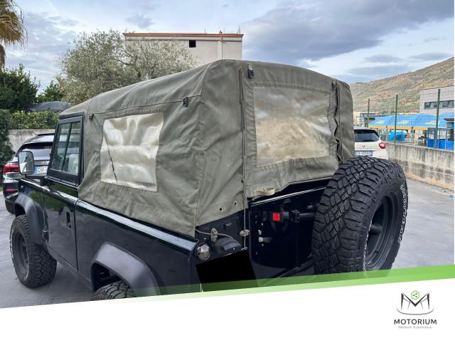 Land Rover DEFENDER SOFTTOP 90 2.5 4WD