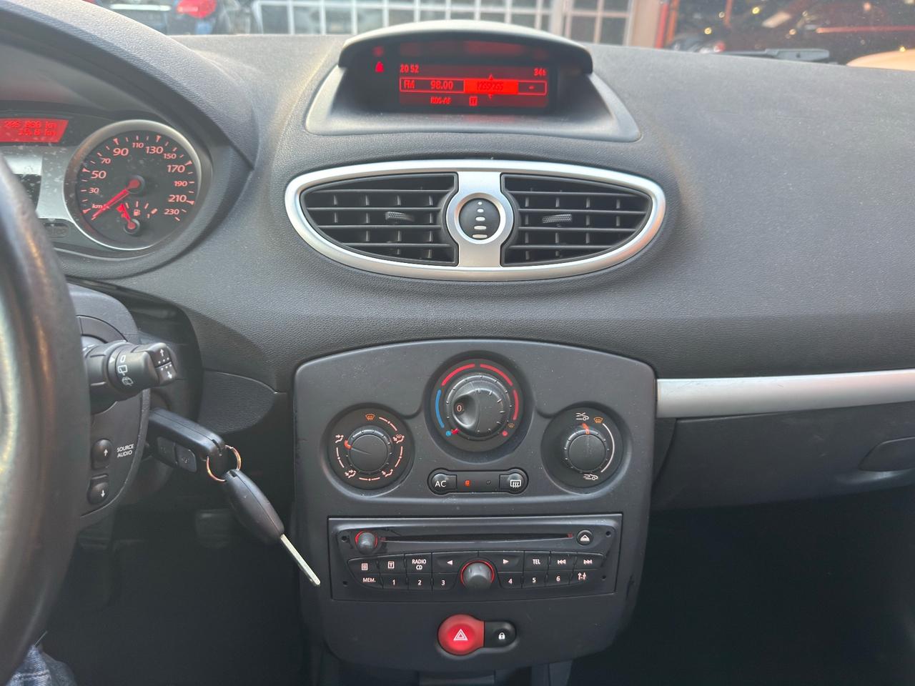 Renault Clio ADATTA A NEOPATENTATI 1.2 16V 5 porte GPL Dynamique