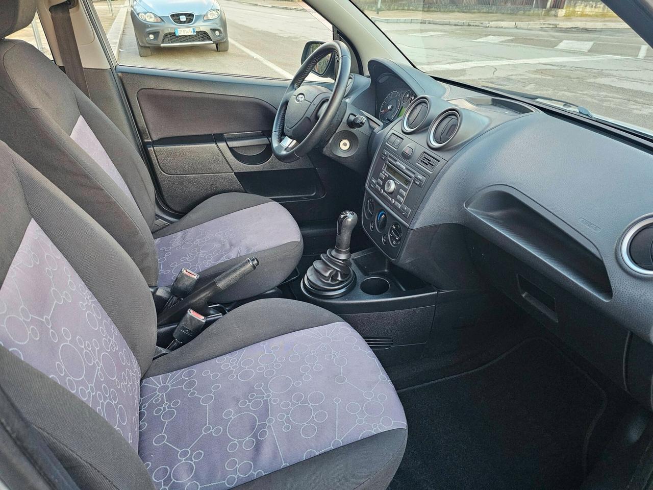 FORD FIESTA 1.4 TDCI 68CV TITANIUM