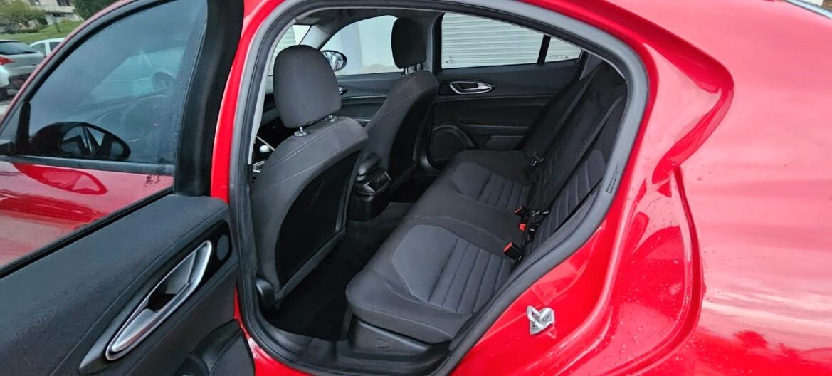 Alfa Romeo Giulia 2.2 Turbodiesel 150 CV
