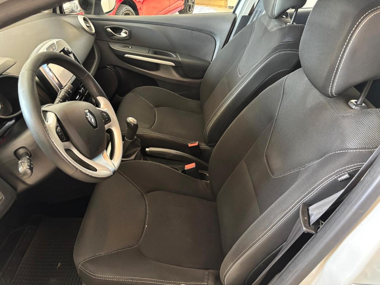 RENAULT CLIO ANNO 2015 DS 1.5 ADATTA NEOPATENTATI KM 83 MILA