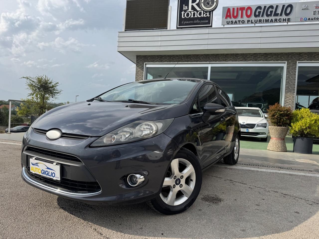 Ford Fiesta 1.6 TDCi 90CV 5 porte DPF Titanium