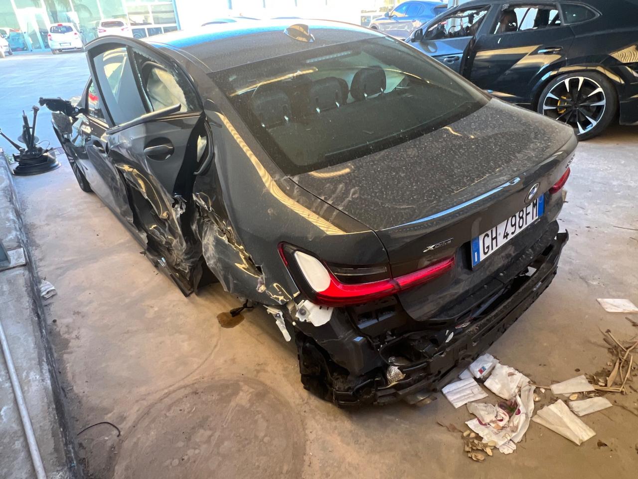 Bmw 330d xDrive Sport - INCIDENTATA -